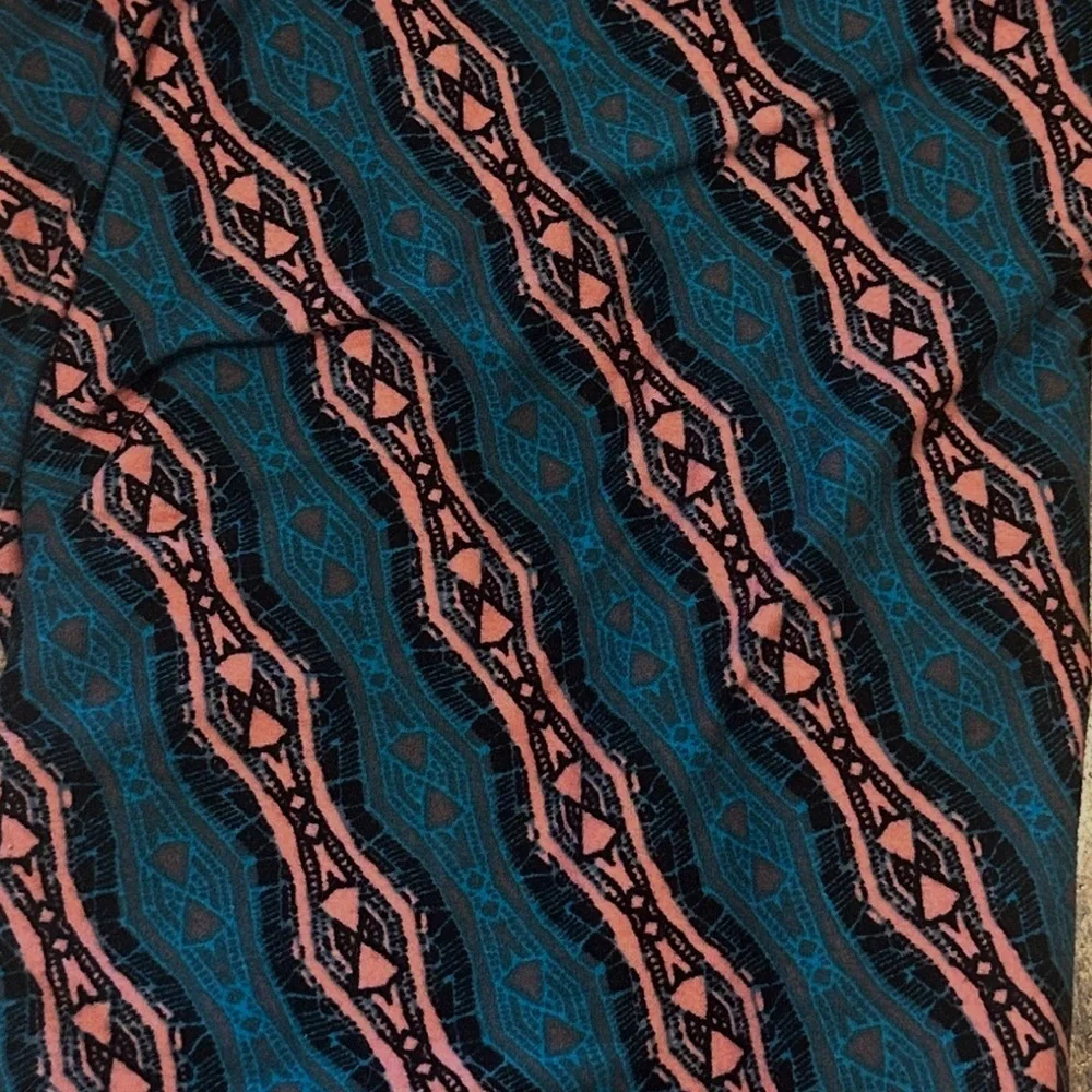 LuLaRoe Leggings Bundle Size Tall & Curvy Blue Peach Teal Buttery Soft Stretch - Picture 8 of 13